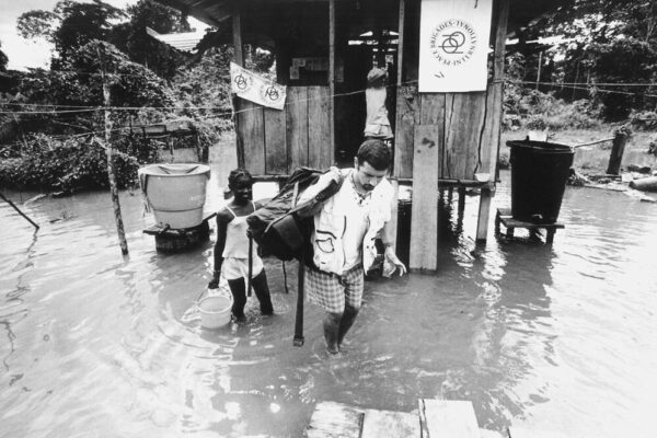 PBI hut in Cacarica during flooding.